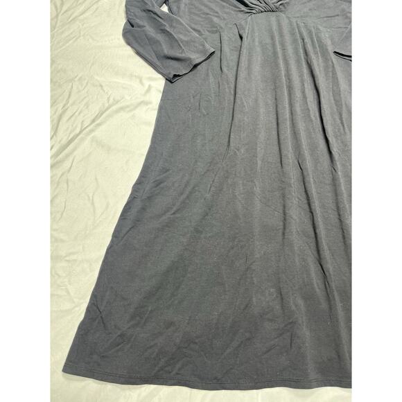 Garnet Hill Women’s dress Small V Neck Empire Waist Black - Picture 2 of 9